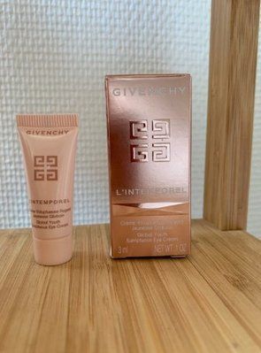 Крем для шкіри навколо очей Givenchy L`Intemporel Global Youth Sumptuous Eye Cream, міні 3 мл MC-00421 фото